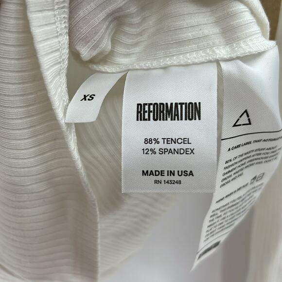 Reformation Cream Off The Shoulder Ribbed Long Sleeve Top - XS - NWT - Picture 5 of 7